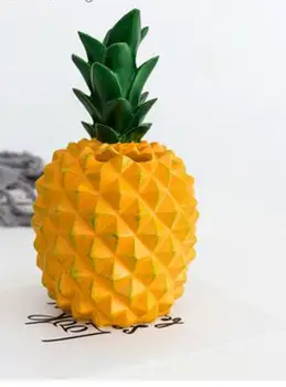 

pineapple installs ins Nordic creative household wine cabinet ornament room living room table personal decoration creative gift