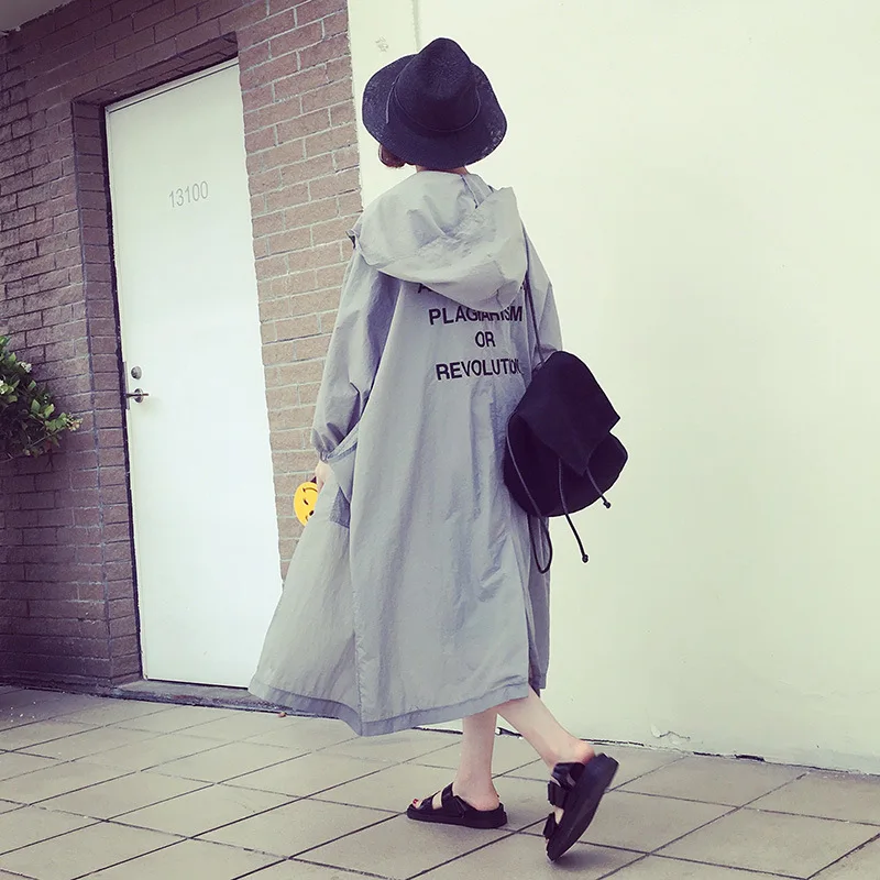 

Spring Summer Women Trench Coats New Hooded Sunscreen Female X-long Korean BF Style Oversize Loose Letter Print Thin Overcoat