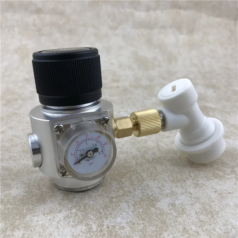 NEW CO2 Mini Gas Regulator corny keg ball lock disconnect for beer tap,homebrew GAS regulator (1)