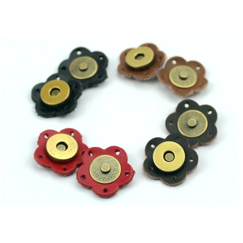 

5PCS Bag Magic Buttons Leather Bag Buckle Flower Handmade Wallet Card Pack Buckles with Holes for DIY Handbag Accessories