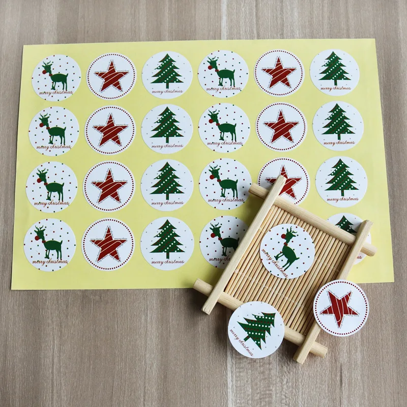 

120Pcs Christmas Tree Deer Star Handmade Cake Packaging Sealing Label Kraft Sticker Baking DIY Gift Stickers M1416