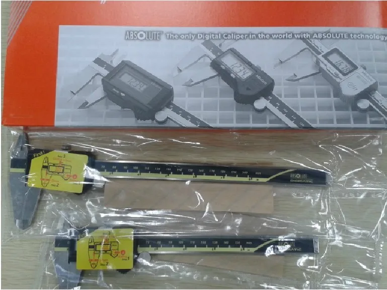 

Mitutoyo Digital Caliper 0-200MM 500-197-20 Metric conversion precision 0.01
