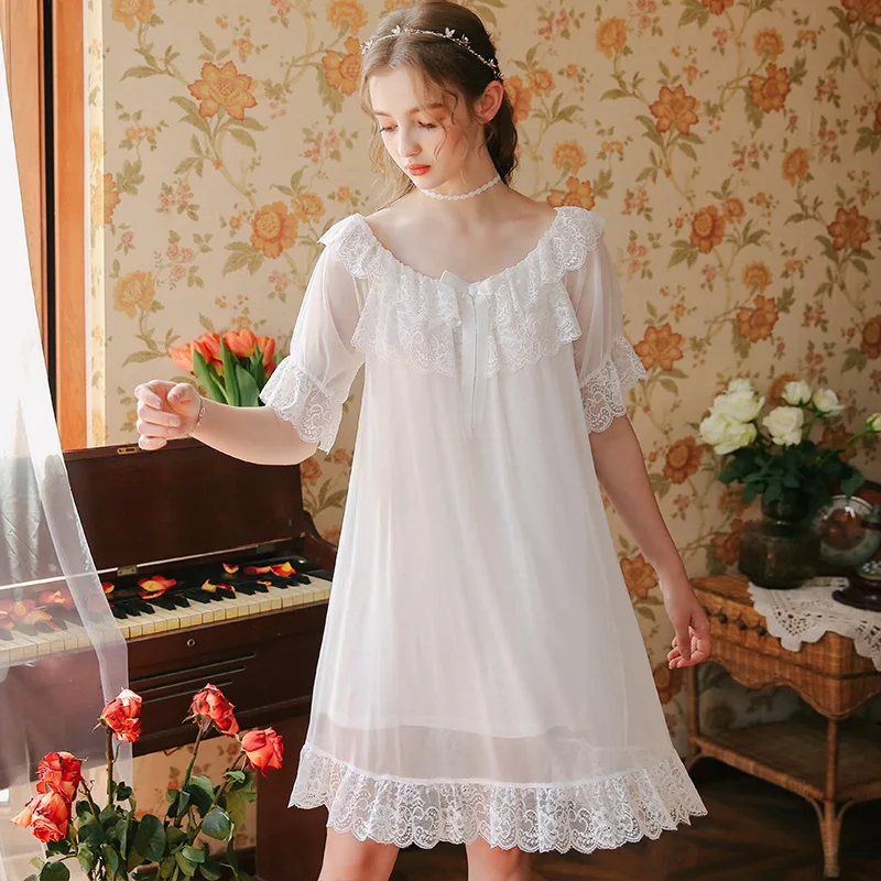

2019 Sweet Lace Princess Nightgowns Short Sleeve Cotton Pink White Guaze Nightdress Retro Long Sleepwear Elegant Sleepshirts