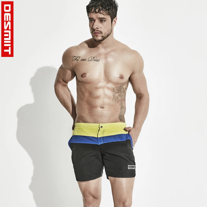Shorts de praia e surfe