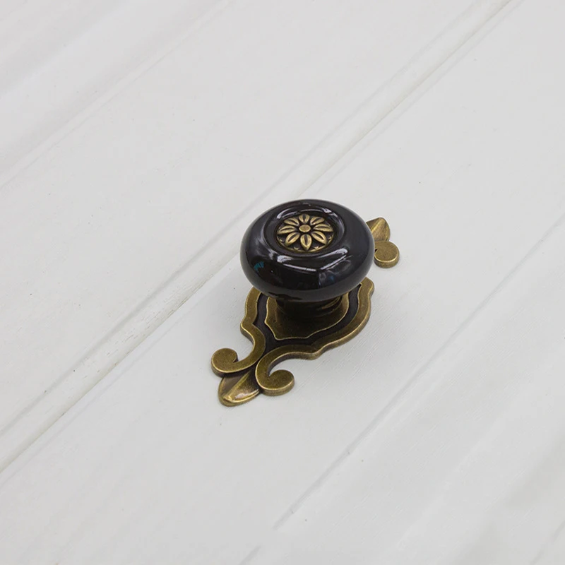 Шкаф из цинкового сплава дверной ящик с ручками керамический античный медный цвет с одним отверстием европейский стиль - Цвет: 2