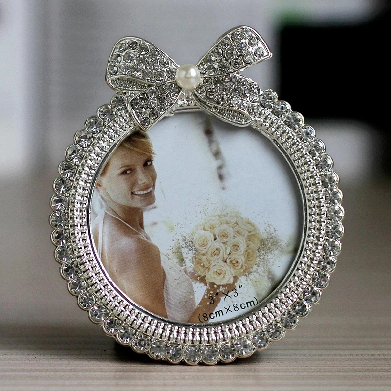 

1pcs Photo Picture Frame Crystal Pearl Diamond Bowknot Oval Cute Photo Frame Wedding Home Decor Gift New 3 inch 6 inch