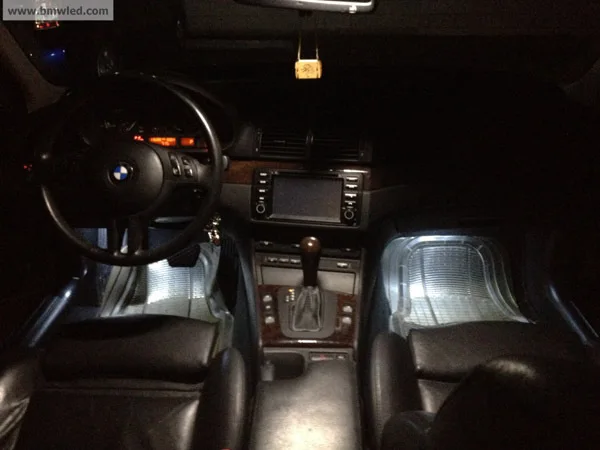 BMW_dome_light (8).jpg