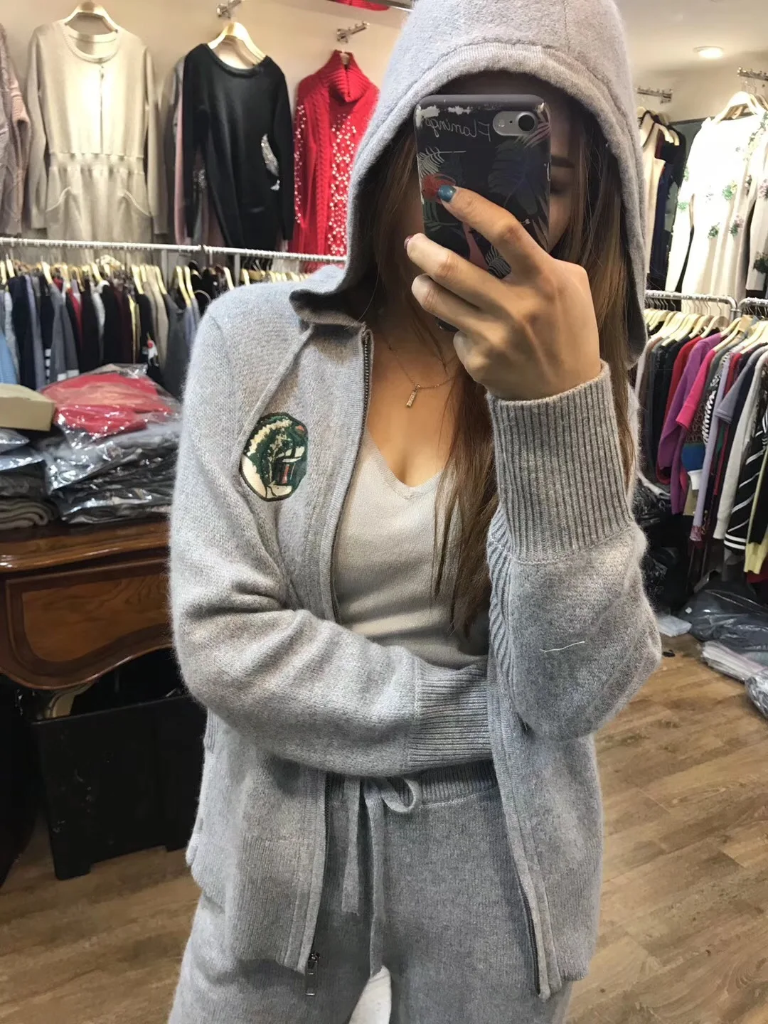 

Europe and the United States high-end fashion knitted cashmere suit casual wild cardigan trousers two-piece women