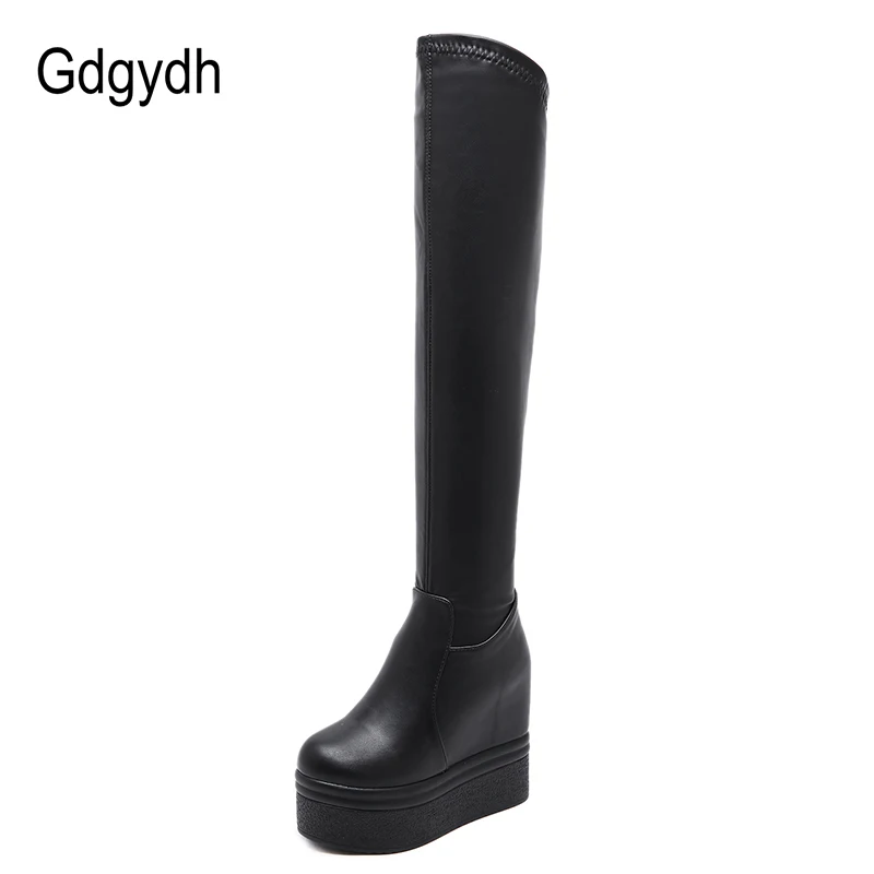 Женские высокие сапоги Gdgydh черные Стрейчевые на платформе увеличивающие рост