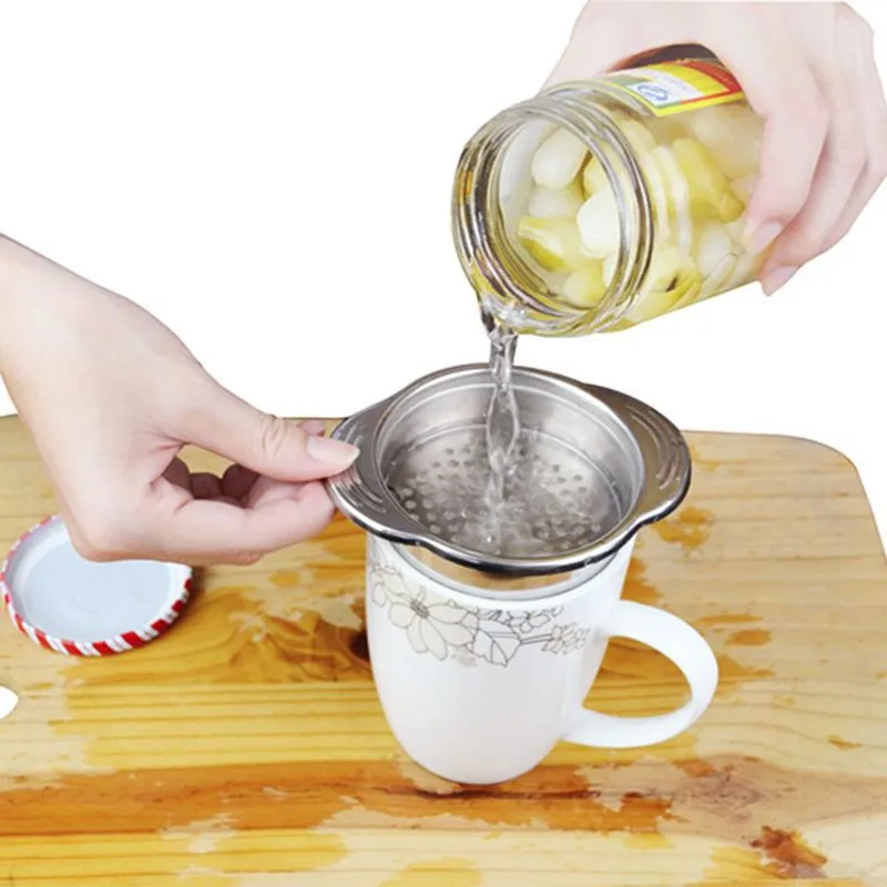 MOM'S HAND Kitchen Stainless Steel Fruit Strainer Easily Strains