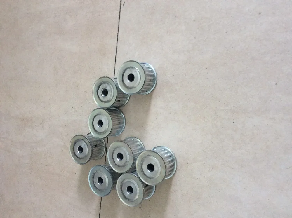 Factory wholesale price sewing machine spare part aluminum pulleysin