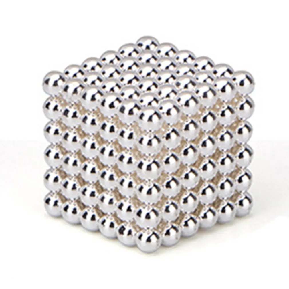 

2018 new Magic Magnet Balls 216pcs Strong Magnetic Puzzle Game Toys Gift Buildable With Portable Carrying Case For Stress Relief