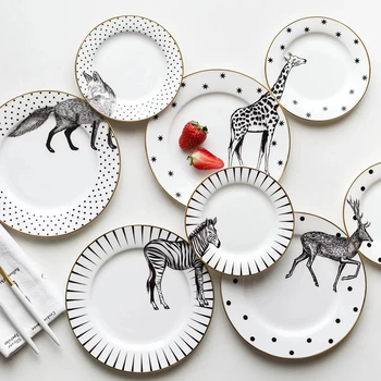 

2 pcs set 6 and 8 inch animal ceramic plate for dessert snack tableware ceramic dinner plate zebra giraffe wolf wapiti elk