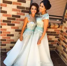 2016 Mint Green Chiffon Long Bridesmaid Dresses A Line With Flower Appliques Beaded Wedding Party Dress Bridesmaid Gowns C72