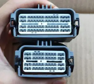 

Car connector FOR CRV XRV computer board plug USED