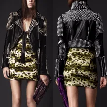 Горячая Распродажа новое поступление pu кожаная куртка женская серебряная с заклепками пальто Модная с длинным рукавом ремень короткая верхняя одежда для женщин