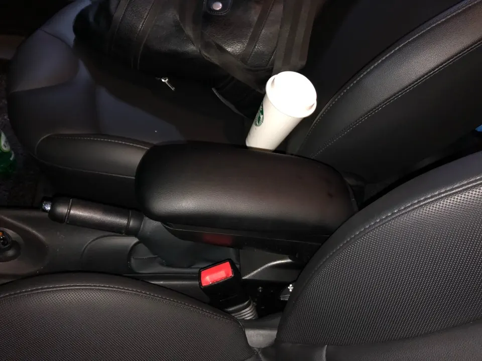Armlehnenbox Central Armlehnenbox Modifikationszubeh/ör Passend f/ür GETZ Yctze Car Central Store Content