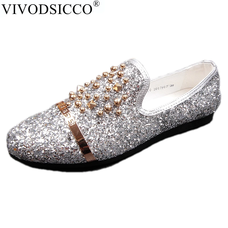 

VIVODSICCO New Men's Wedding Party Shoes Fashion Spikes Men Loafers Sequins Rivets Casual Dress Shoes Men Flats Smoking Slippers
