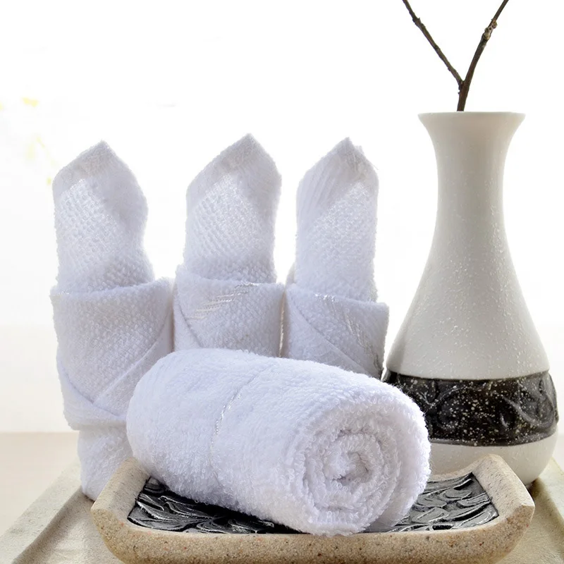 1pc White Portable Disposable Cotton Towel 27*27cm/10.6*10.6" Towels