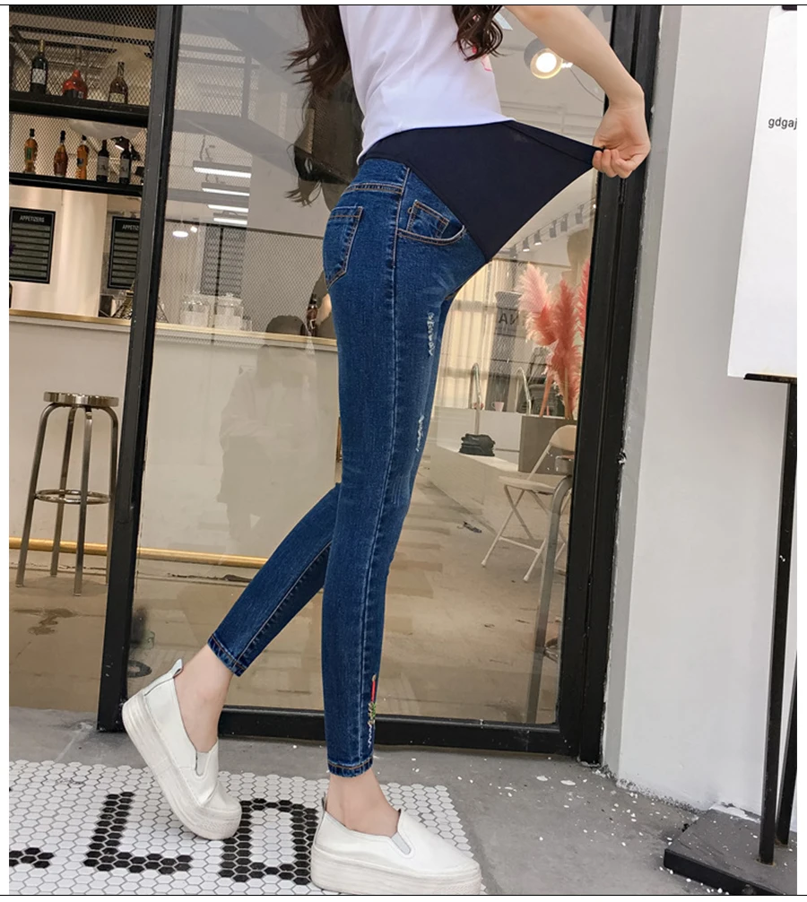 _03