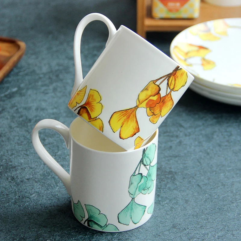 

2Pcs Ceramic Mug Set Bone China Coffee Mug Large White Coffee Cup Tea Mug with Leaf Deal Cute Couple Mug Friends Gift Drinkware