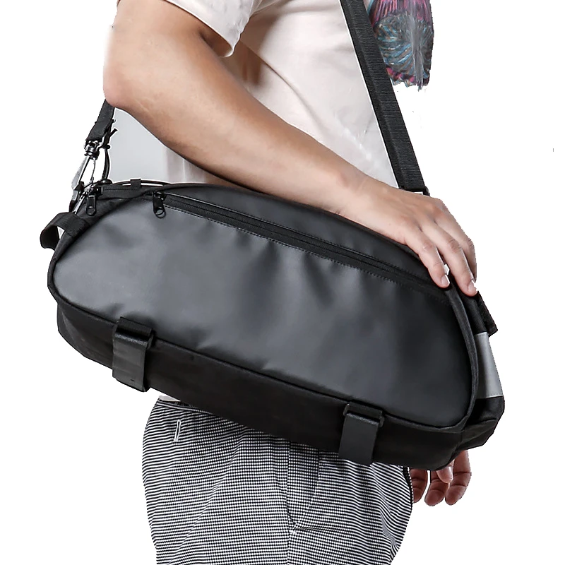 New Bicycle Bag Shockproof Bike Saddle Bag with Rear Light Cycling Rear Seat Shoulder Bag With Tail Light MTB Bike Accessories New Bicycle Bag Shockproof Bike Saddle Bag with Rear Light Cycling Rear Seat Shoulder Bag With Tail Light MTB Bike Accessories