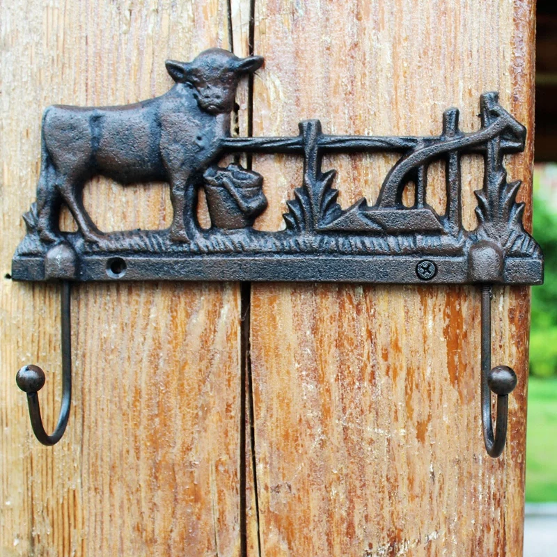 

European Vintage Cow In Farm Cattle Fence Design Wall Decor Cast Iron Hook with Two Hangers