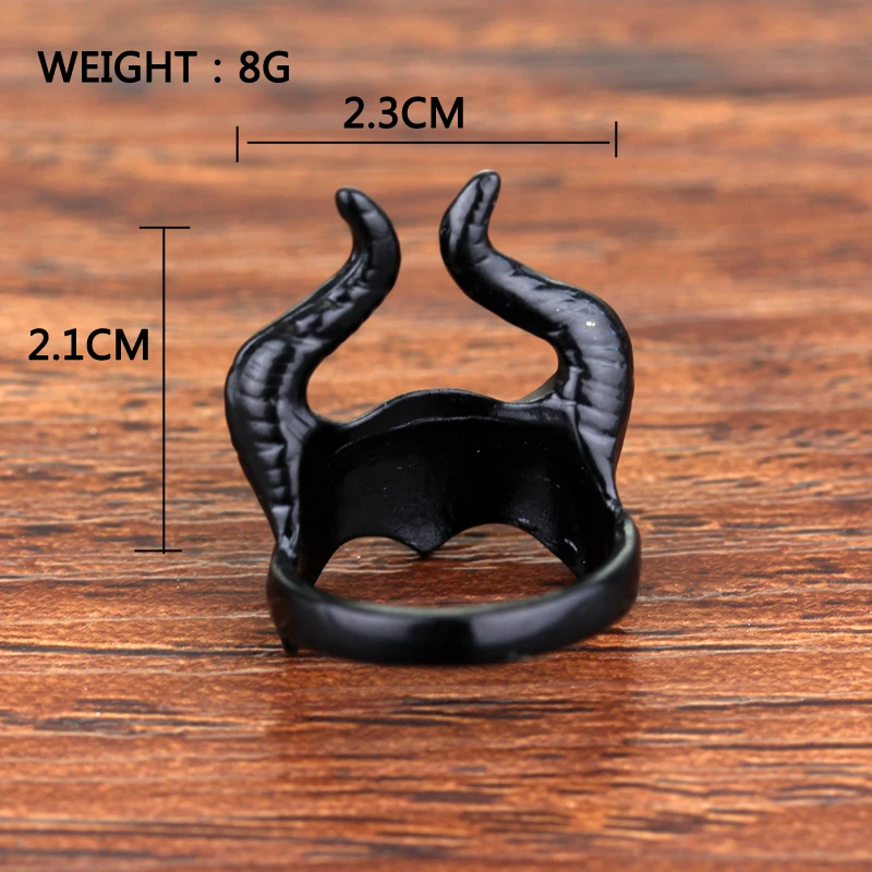 

Punk Hip Hop Style Maleficent Angelina Jolie Party Black Helmet Finger Rings Exaggerated Vintage Women Cocktail Ring Wholesale