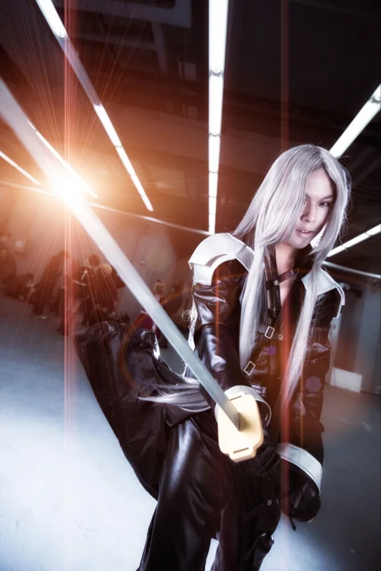 Final Fantasy VII FF7 Sephiroth косплей костюм из искусственной кожи наряд+ Pauldrons Хэллоуин карнавальные костюмы для женщин/мужчин по индивидуальному заказу