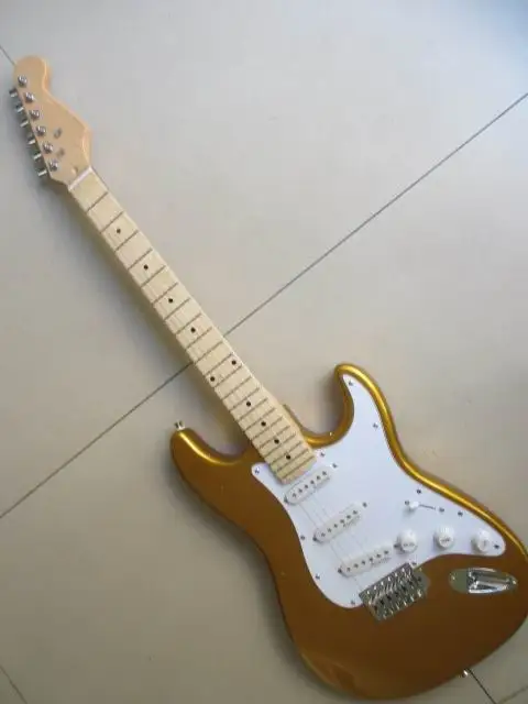 

Wholesale New Arrival Cnbald top quality Gold Hardware STR Electric Guitar In Gold Goldtop 131101