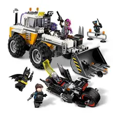Bat Hero Movie Two-Face Double Demolition Navvy Bat Rooter Building Brick Boys Truck Toys Gift Same Model 70914