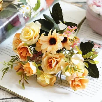 

Fake European Rose & Daisy Bunch (5 stems/piece) Simulation Oil Paint Roses for Wedding Home Party Showcase Decor
