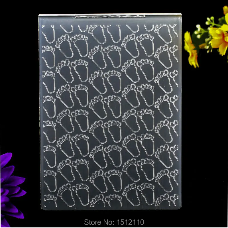 

Footprint Plastic Embossing Folder For Scrapbook DIY Album Card Tool Plastic Template 10.6x14.5cm KW610941