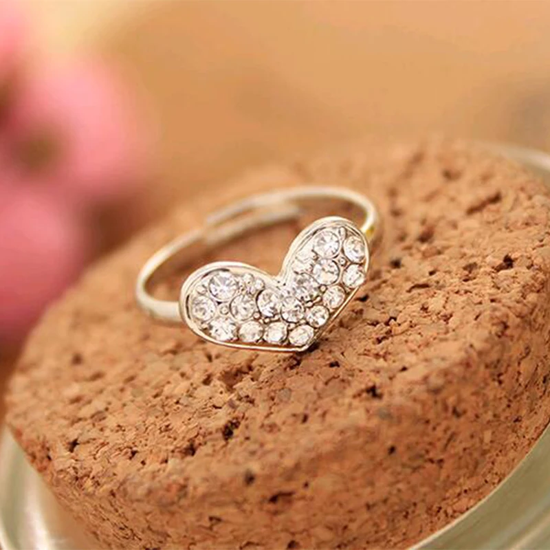 Sweet Heart Full Shiny Crystal Love Rings for Women Fashion Ringin
