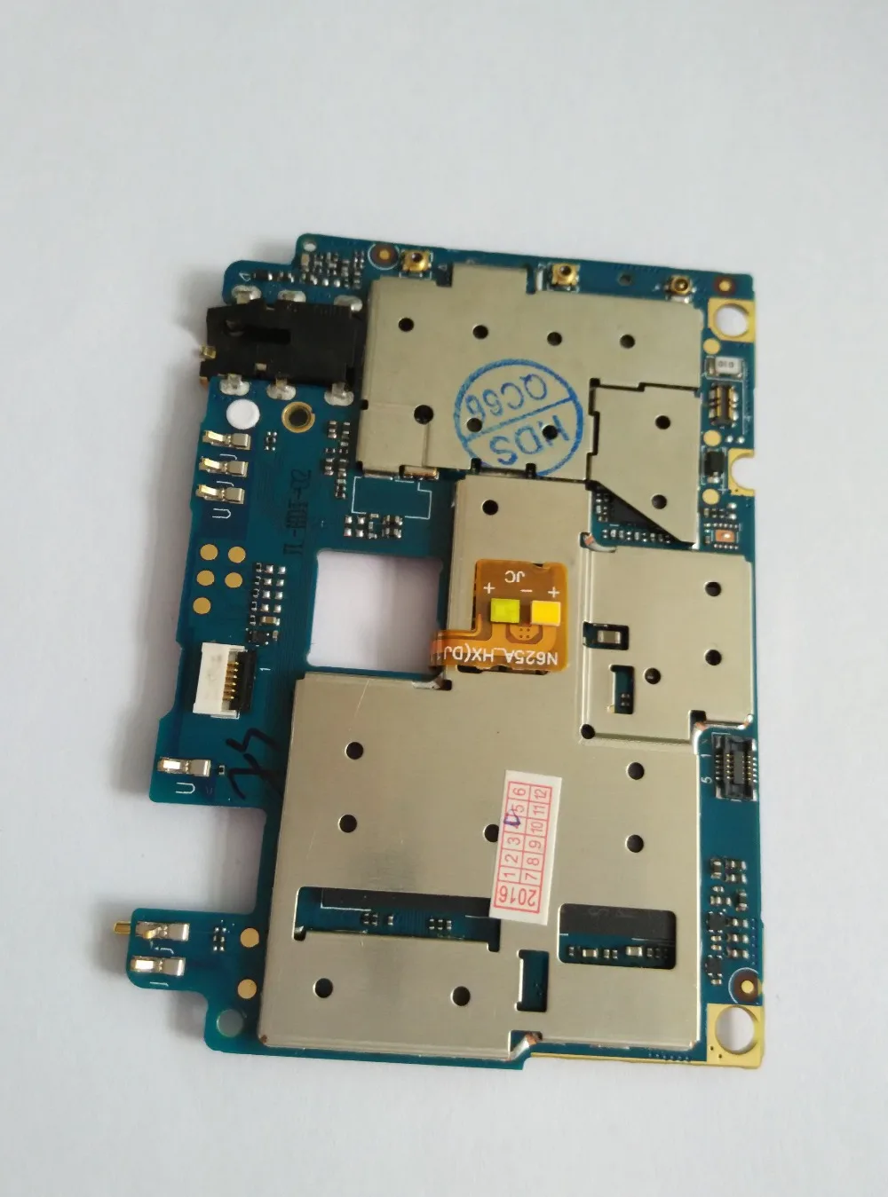bilder für Verwendet + umi touch mainboard 3G RAM + 16G ROM Motherboard für UMI Touch MTK6753 Octa-core 5,5 "FHD 1920x1080 kostenloser versand bilder für Verwendet + umi touch mainboard 3G RAM + 16G ROM Motherboard für UMI Touch MTK6753 Octa-core 5,5 "FHD 1920x1080 kostenloser versand