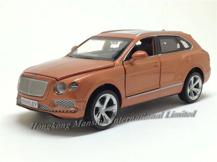 

1:32 Scale Luxury SUV Die-cast Alloy Metal Car Model For Bentley Bentayga Collection Off-road Vehicle Model Toys Car