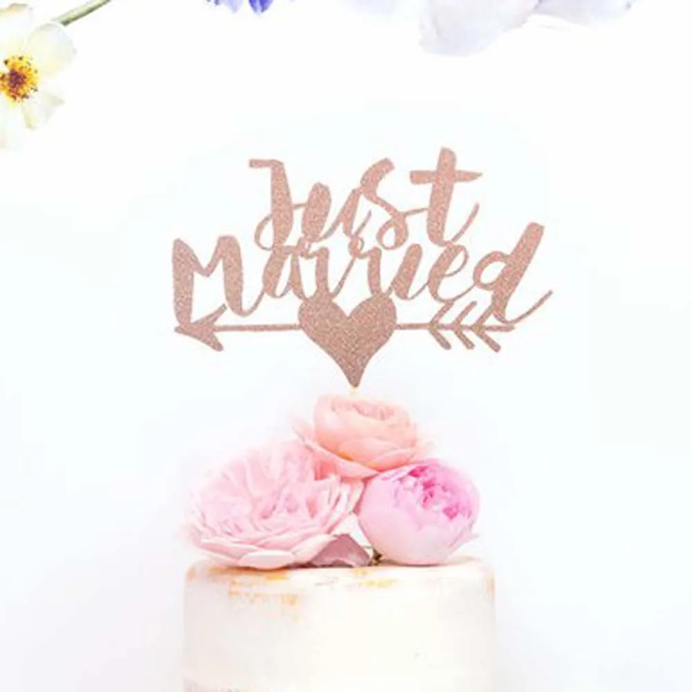 Just Married Personalised Wedding Cake Topper Custom Cake topper Decoration in Rose Gold Wedding Decor Quote Cake Topper UK