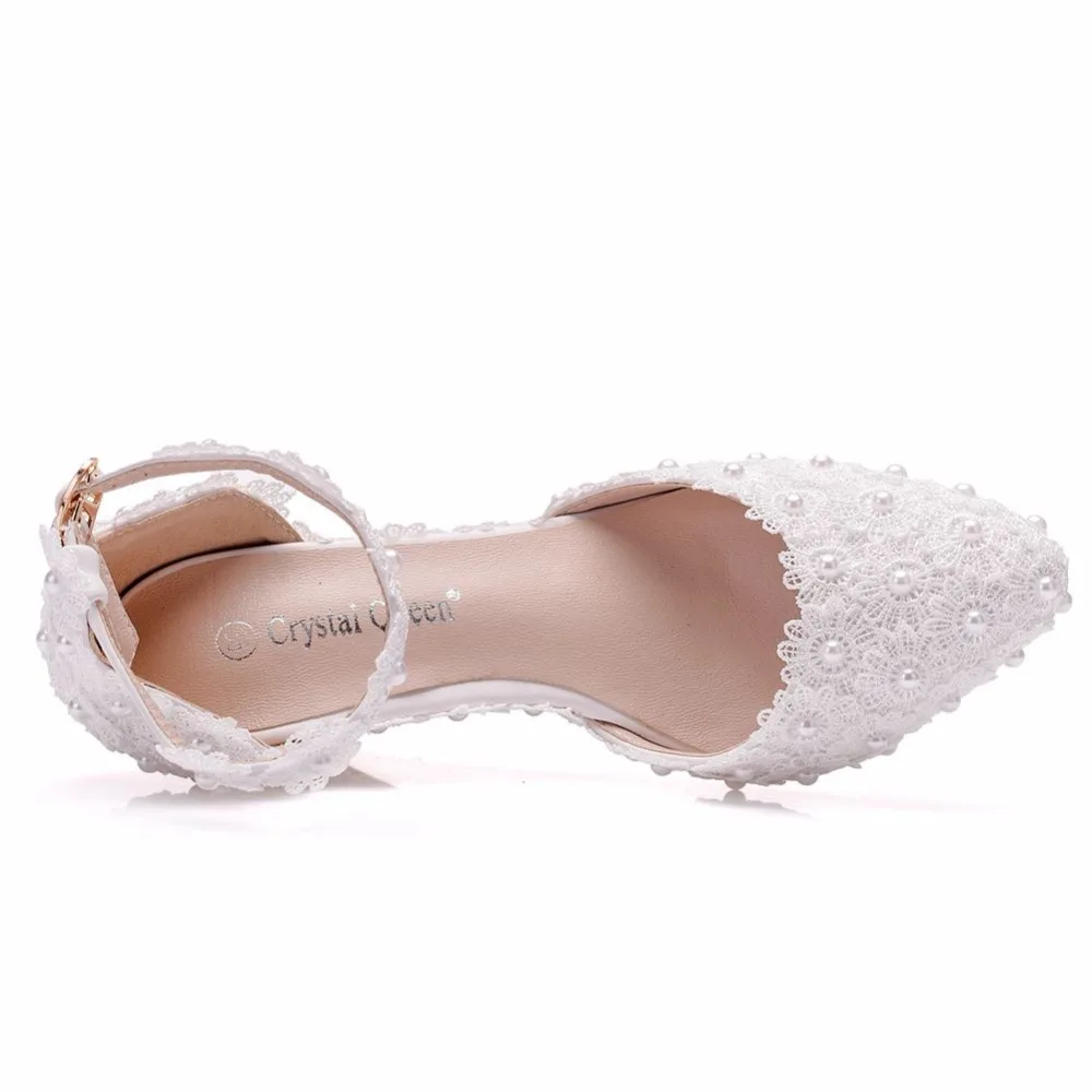 Женские свадебные туфли на танкетке 8 см со стразами; белые туфли на шнуровке для невесты; милые туфли-лодочки на платформе для подружки невесты