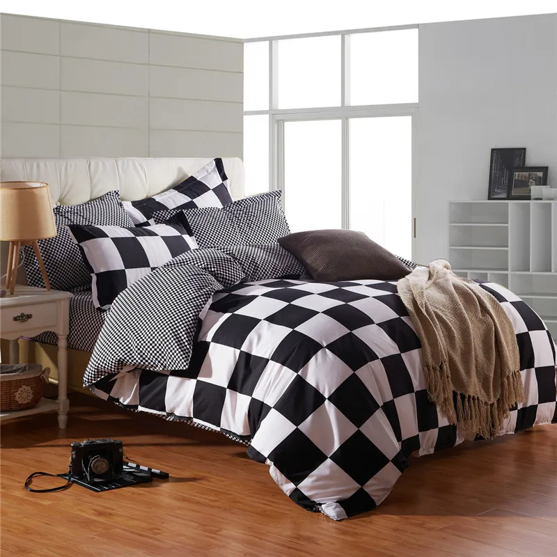 

Black And White Plaid Printing Pattern 100% Polyester Fabric Bedding Set Of Four 1pc Quilt Cover 1pc Bed Sheet + 2pc Pillowcase