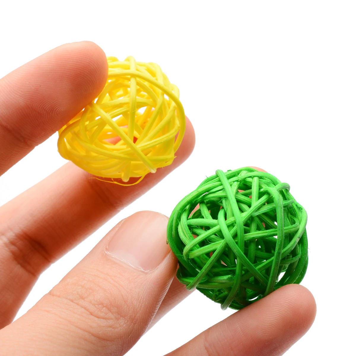 10pcs 3 cm Bird Rattan Ball Chewing Preening Toy For Parrot Budgie Parakeet Cockatiel Interactive Bite Play Toys