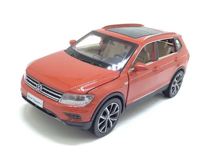 Высокая имитация Tiguan L, 1:32 Масштаб сплава оттягивать назад модель автомобиля, muaical& мигающий, литая под давлением металлическая модель