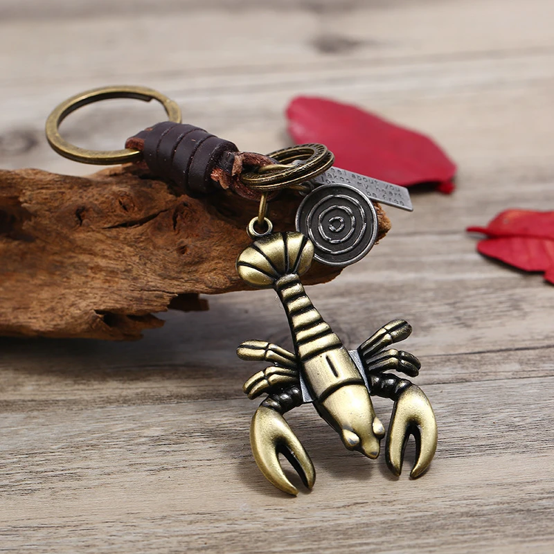 

Multiple Elephant Giraffe Butterfly Iron Tower Pendant Suspension Leather Keychain Key Chain Charms For Keys Car Keys Keychain