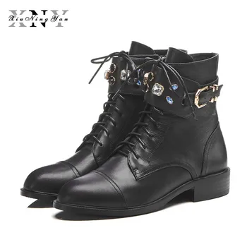 

XIUNINGYAN 2019 Genuine Leather Vintage Square Toe High Heels Winter Shoes Women Punk Handsome Superstar Ankle Boots Large Size