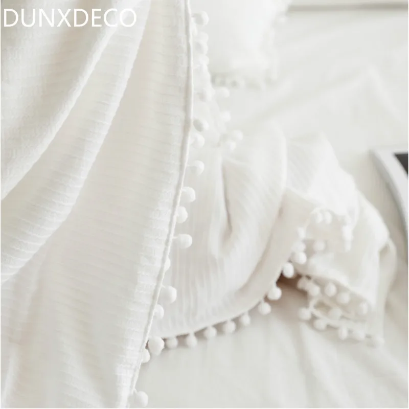

DUNXDECO Blanket Fairy Dream Romantic White Little Ball Cotton Bedspread Sofa Bedding Traveling Decorative Bedding 125x190CM