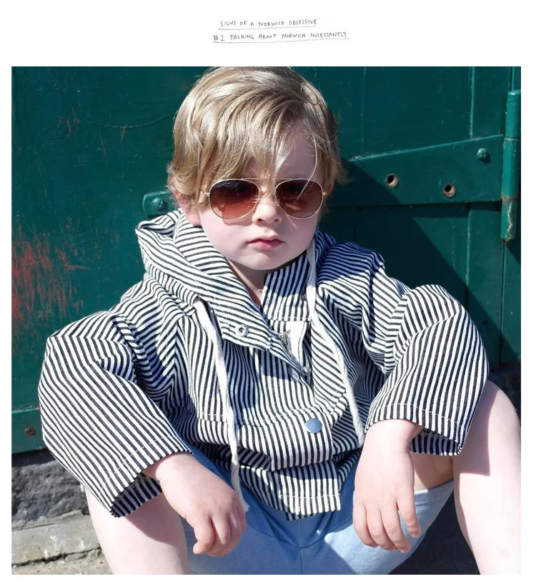 4503979777_528200829