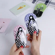 Лучший 5 шт./компл. педикюрные инструменты из нержавеющей стали ушные палочки Пинцет пилка для ногтей Ножницы Комплект Уход за ногтями флип-флоп маникюрный чехол QQ