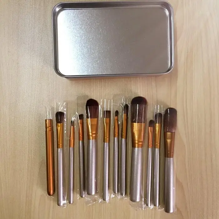 

2018 New 12Pcs Nake Brushes Cosmetics tools NK3 Rose Gold Face Eyeshadow Eyeliner Lip Brush Set Tool Pinceis Maquiage Make Up