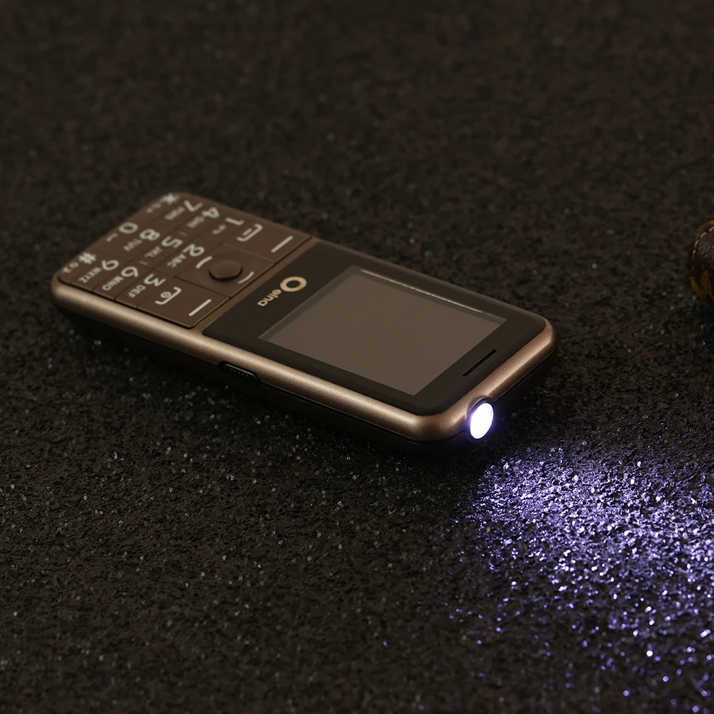 OEINA T18 Дополнительный внешний аккумулятор телефон 3SIM три sim карты GSM для пожилых