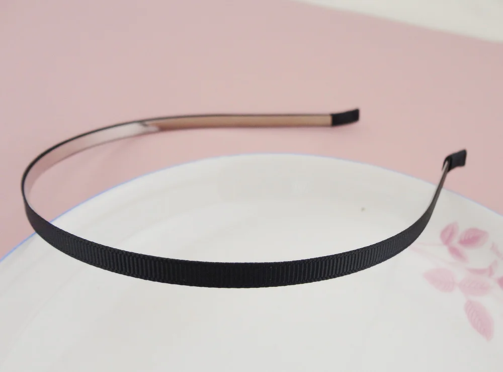 Does anyone wear headbands? How do you wear them without looking