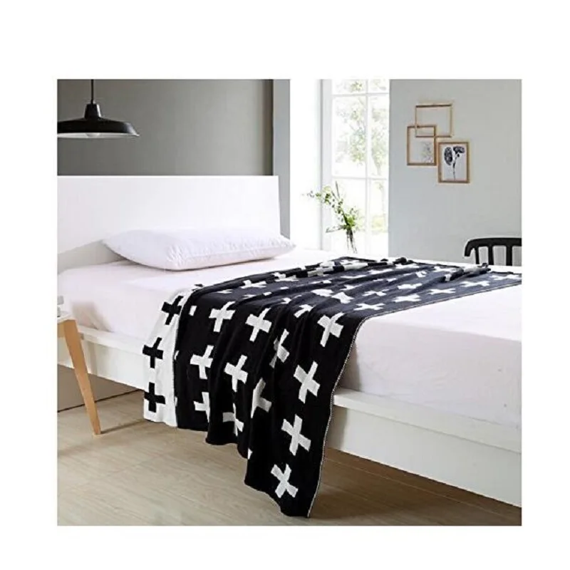 DOKOT Black and White Swiss Cross Pattern 100 Cotton Knitted Throw